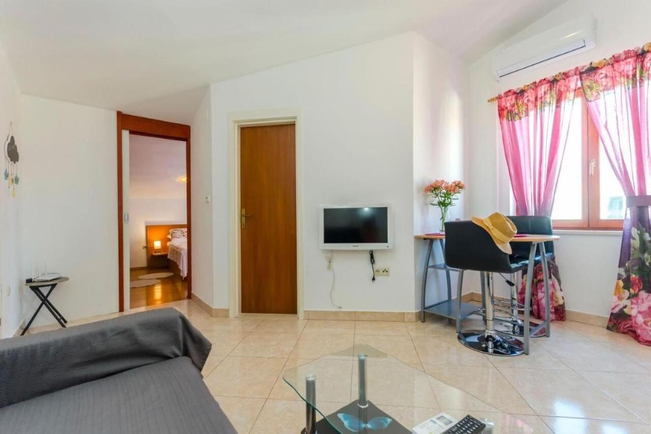 Apartment Marija Vodice Dış mekan fotoğraf